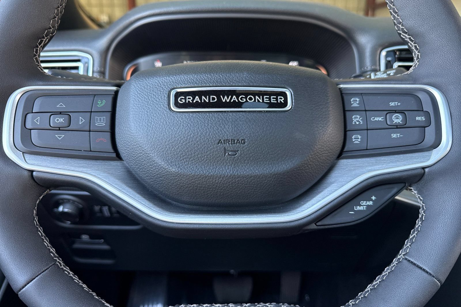 New 2026 Jeep Grand Wagoneer Limited w/ Premium Group II AWD/4WD image 24