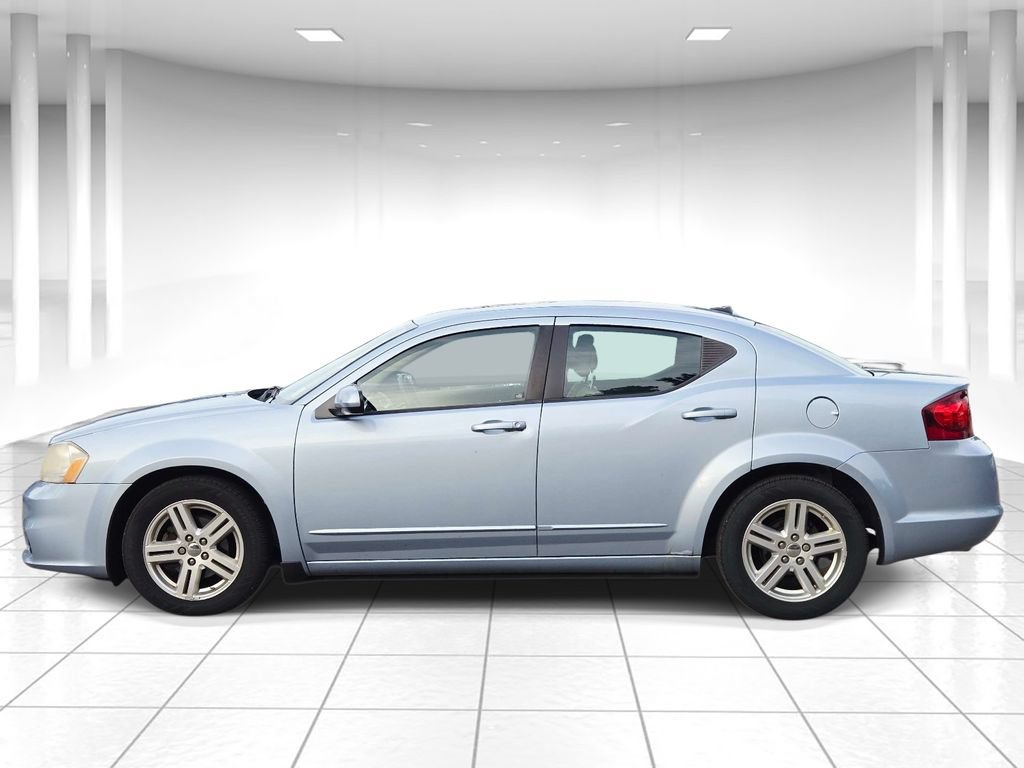 Used 2013 Dodge Avenger SXT FWD image 6