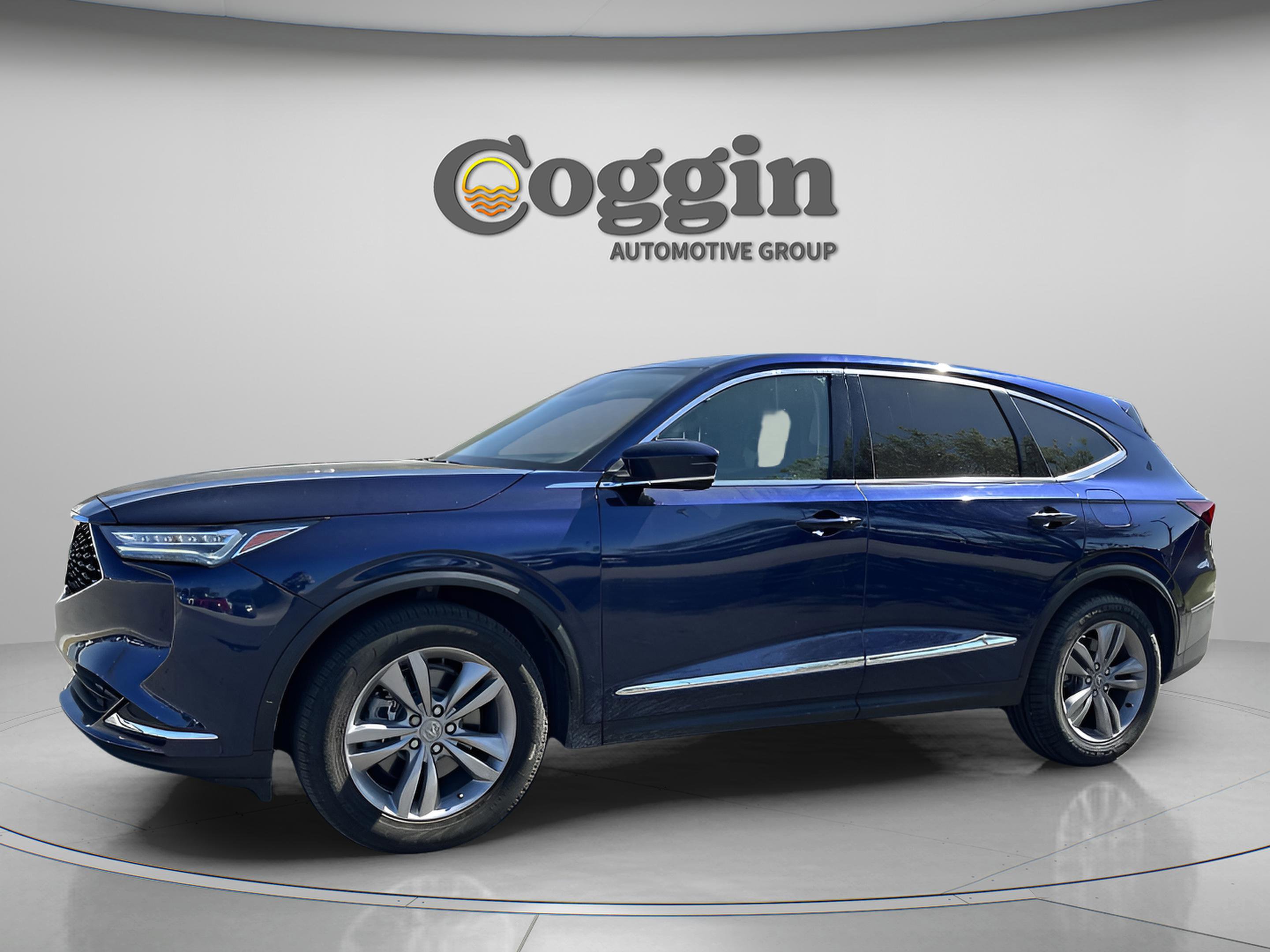 Used 2023 Acura MDX FWD image 3