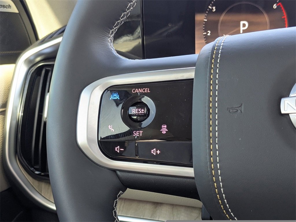 Used 2025 Nissan Armada Platinum Reserve image 30