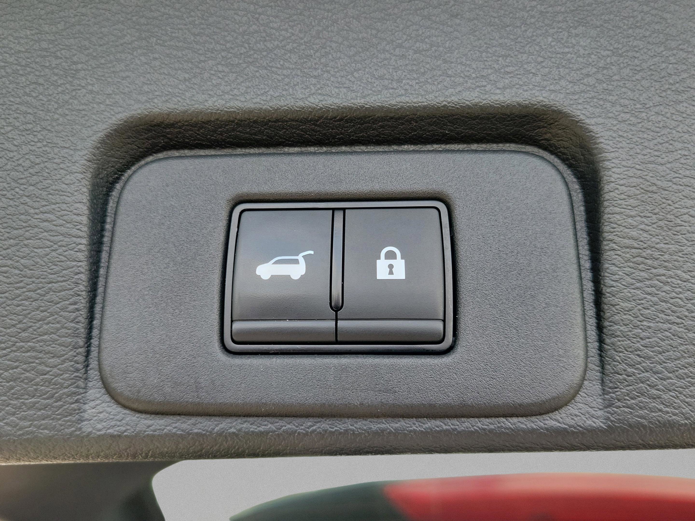 Certified 2024 Nissan Rogue SV image 11