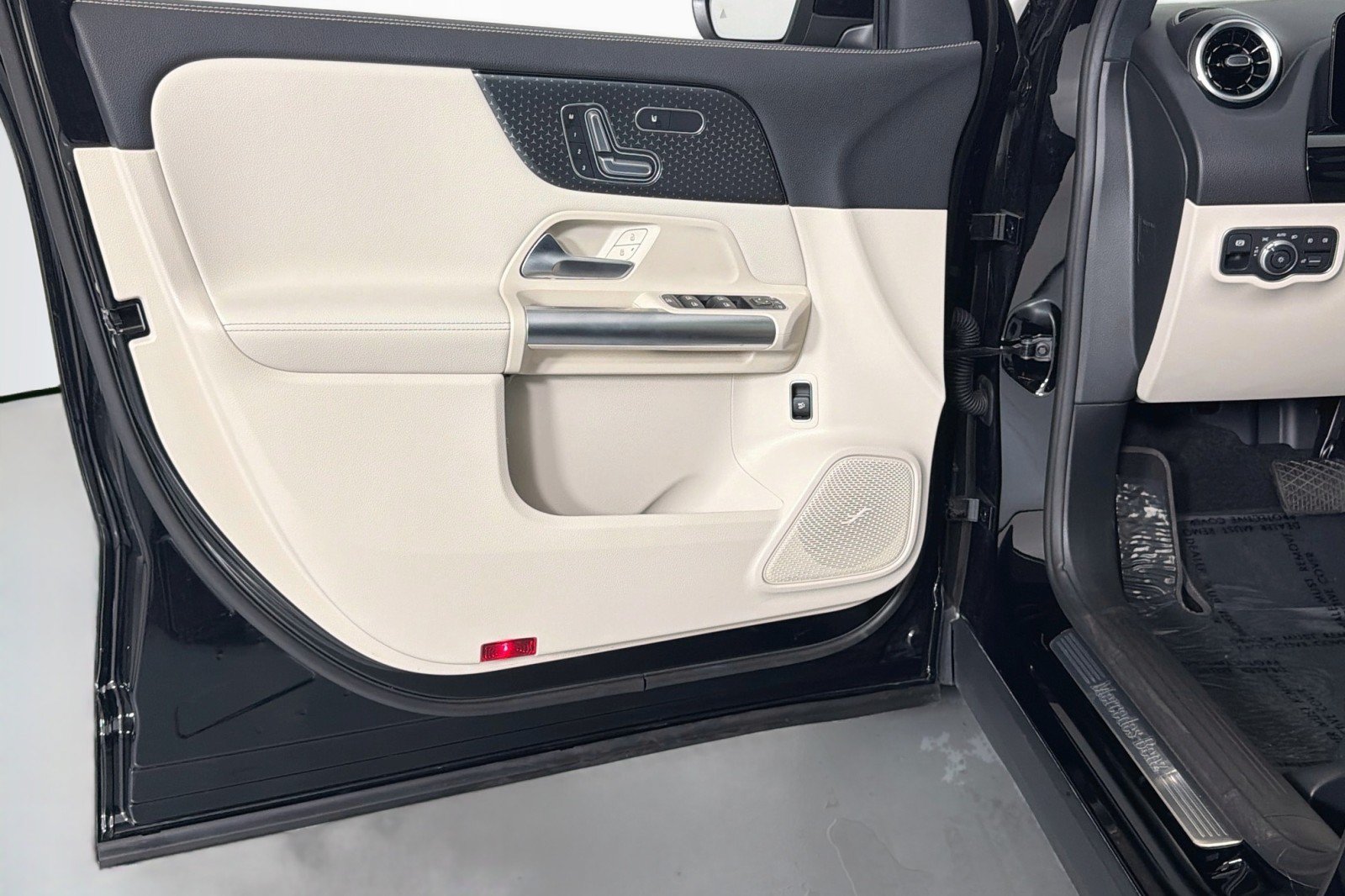 Certified 2026 Mercedes-Benz GLA 250 image 22