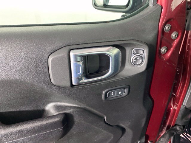 Used 2021 Jeep Gladiator Sport AWD/4WD image 16
