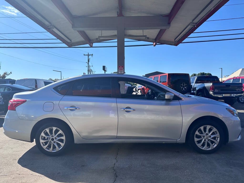 Used 2019 Nissan Sentra SV FWD image 4