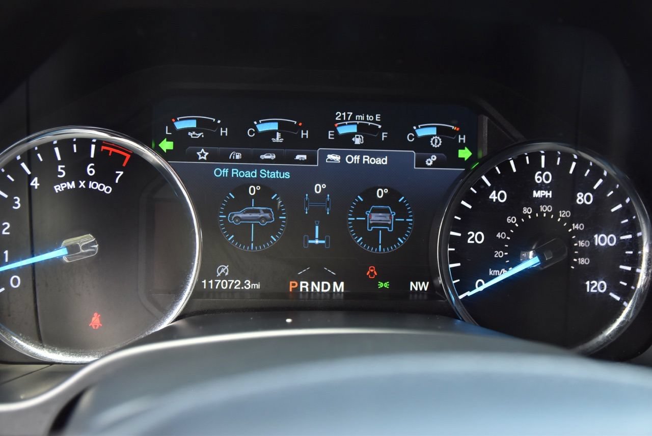 Used 2019 Ford Expedition XLT w/ Equipment Group 202A RWD image 26