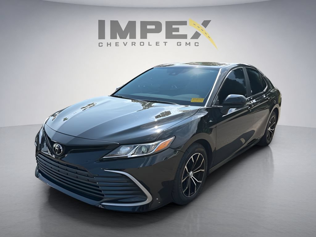 Used 2023 Toyota Camry LE