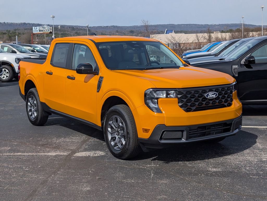 New 2026 Ford Maverick XLT w/ XLT Luxury Package AWD/4WD image 3