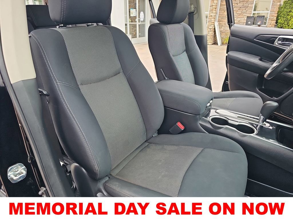 Used 2017 Nissan Pathfinder S FWD image 10