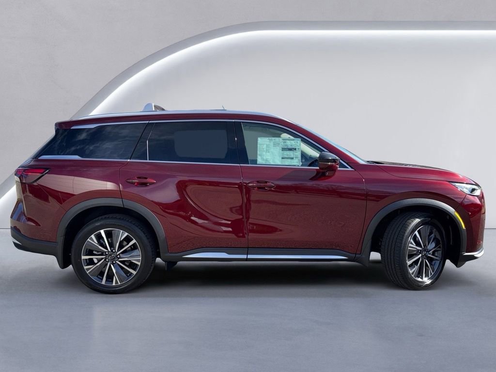 New 2026 INFINITI QX60 Luxe image 3