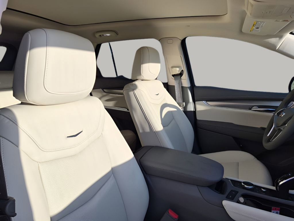 New 2026 Cadillac XT5 Premium Luxury w/ Driver Assist Package FWD image 15