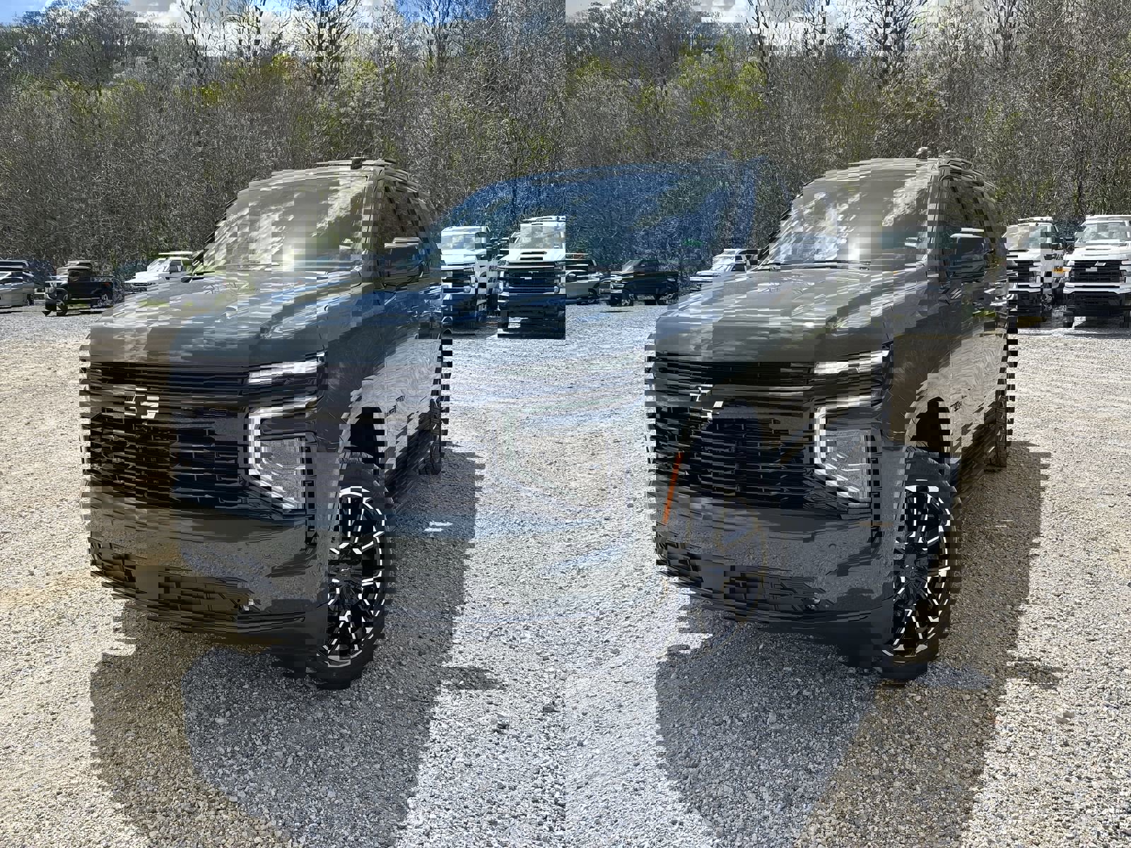 New 2026 Chevrolet Suburban RST image 12