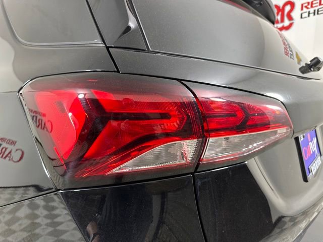 Used 2024 Chevrolet Equinox LT AWD/4WD image 17