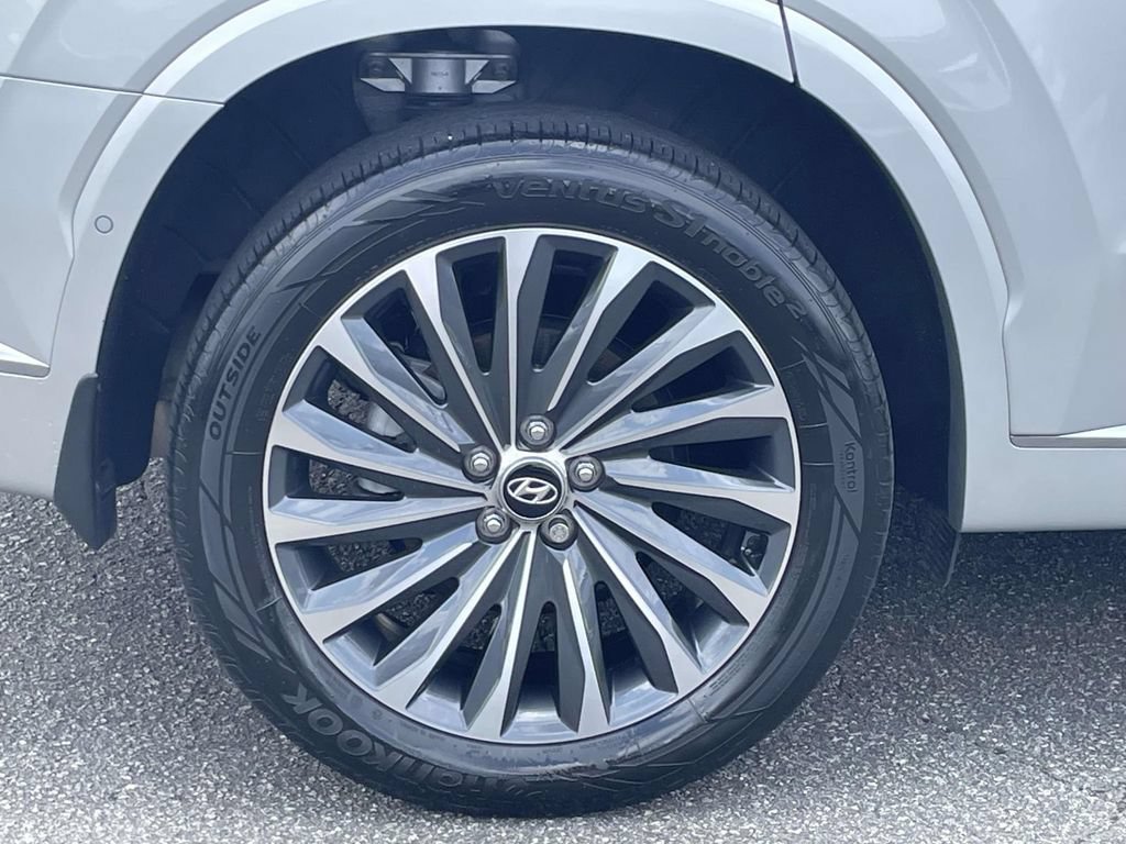 Used 2024 Hyundai Palisade Calligraphy AWD/4WD image 7