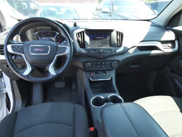 Used 2020 GMC Terrain SLE FWD image 16
