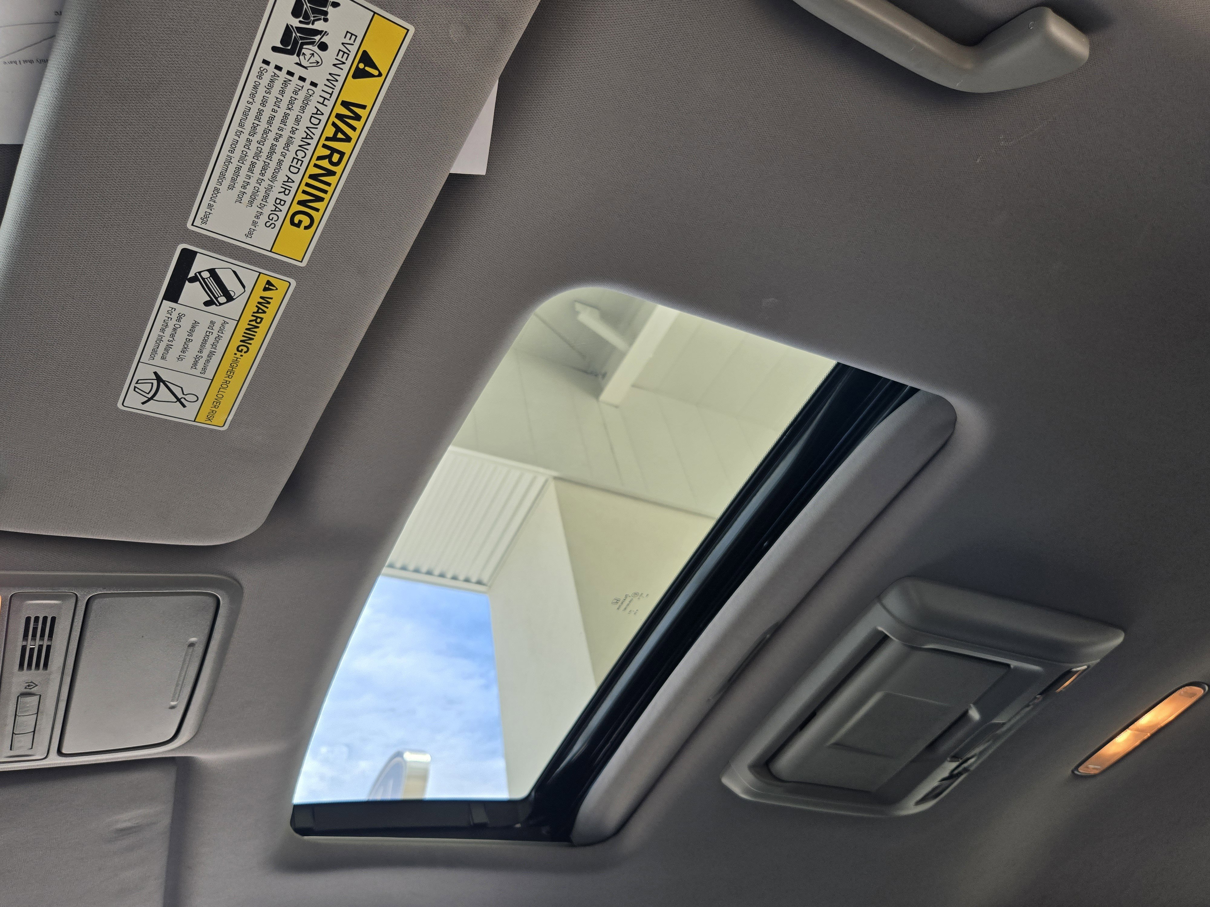 Used 2017 Honda Pilot Touring image 20