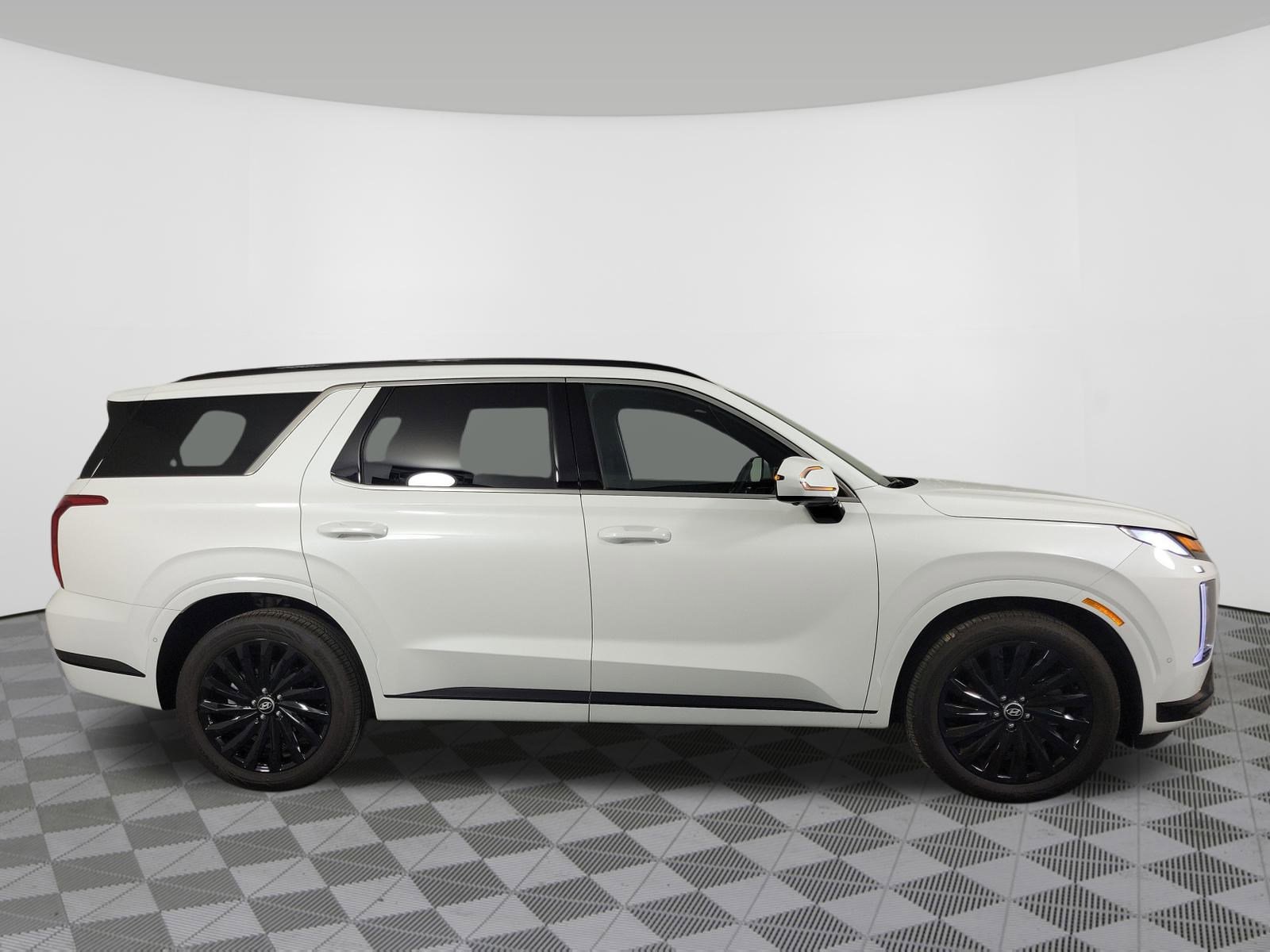 New 2025 Hyundai Palisade Calligraphy image 2