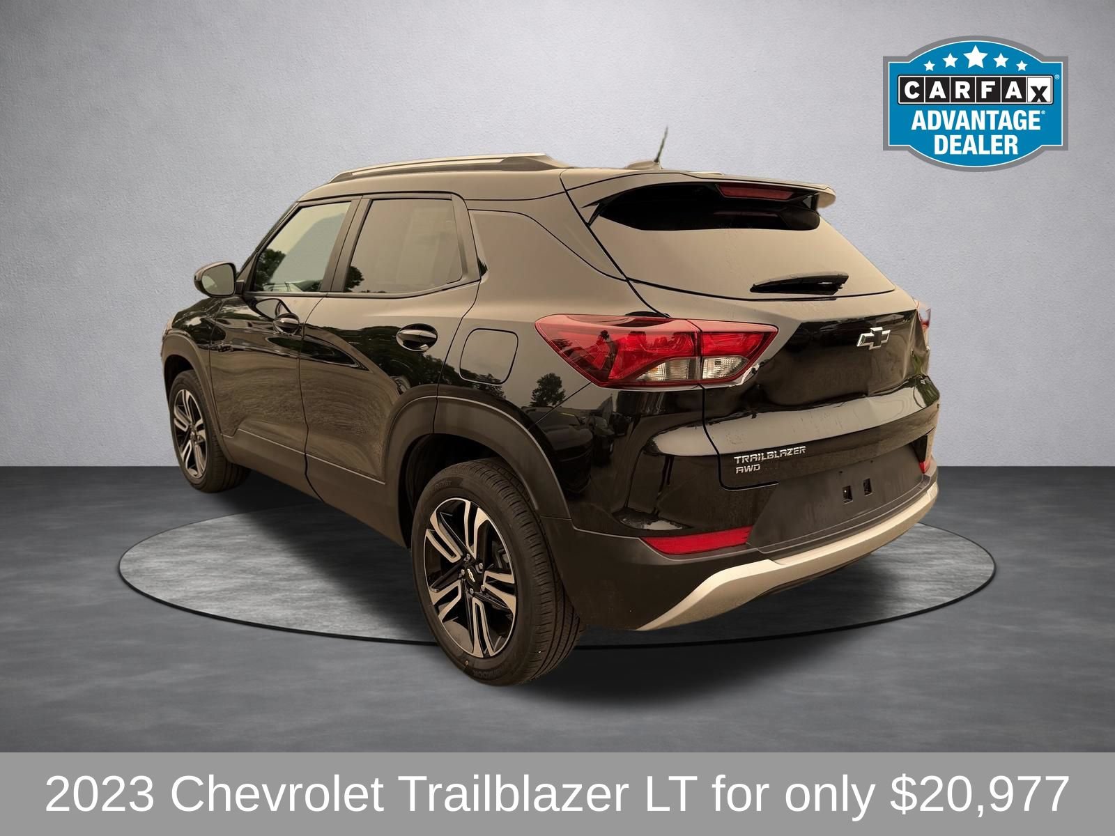 Used 2023 Chevrolet TrailBlazer LT w/ Convenience Package AWD/4WD image 6
