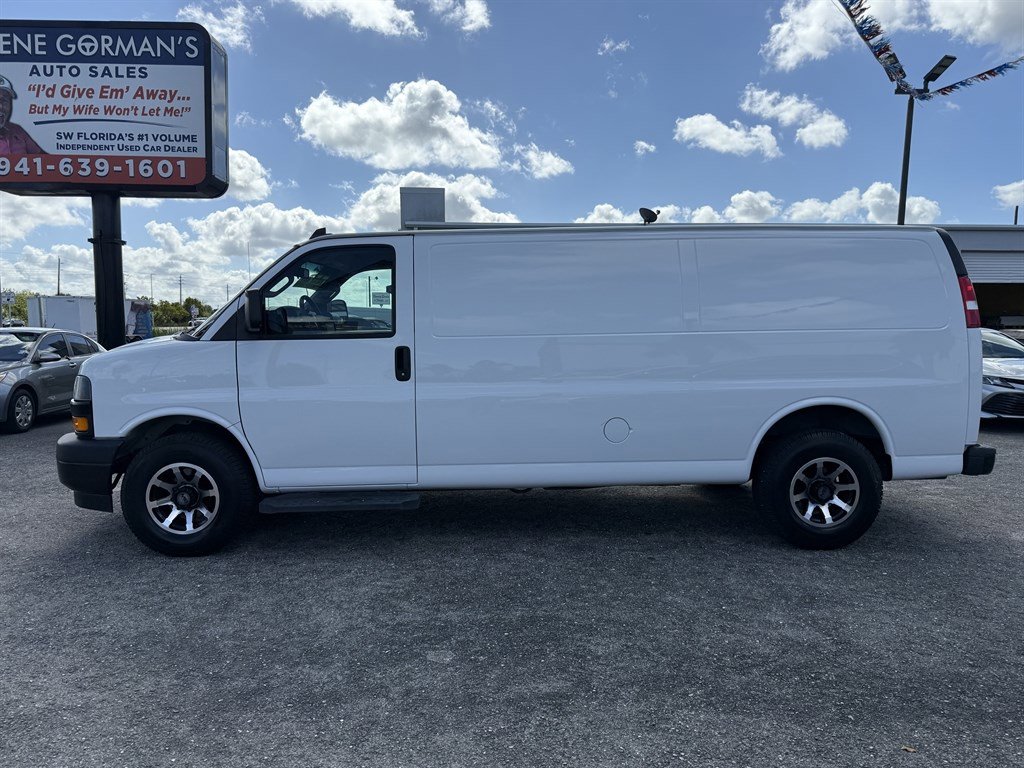 Used 2020 Chevrolet Express 2500 Extended w/ Driver Convenience Package RWD image 1