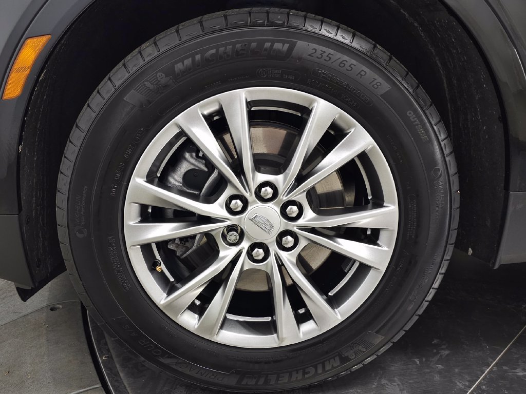 Certified 2023 Cadillac XT5 Premium Luxury AWD/4WD image 16