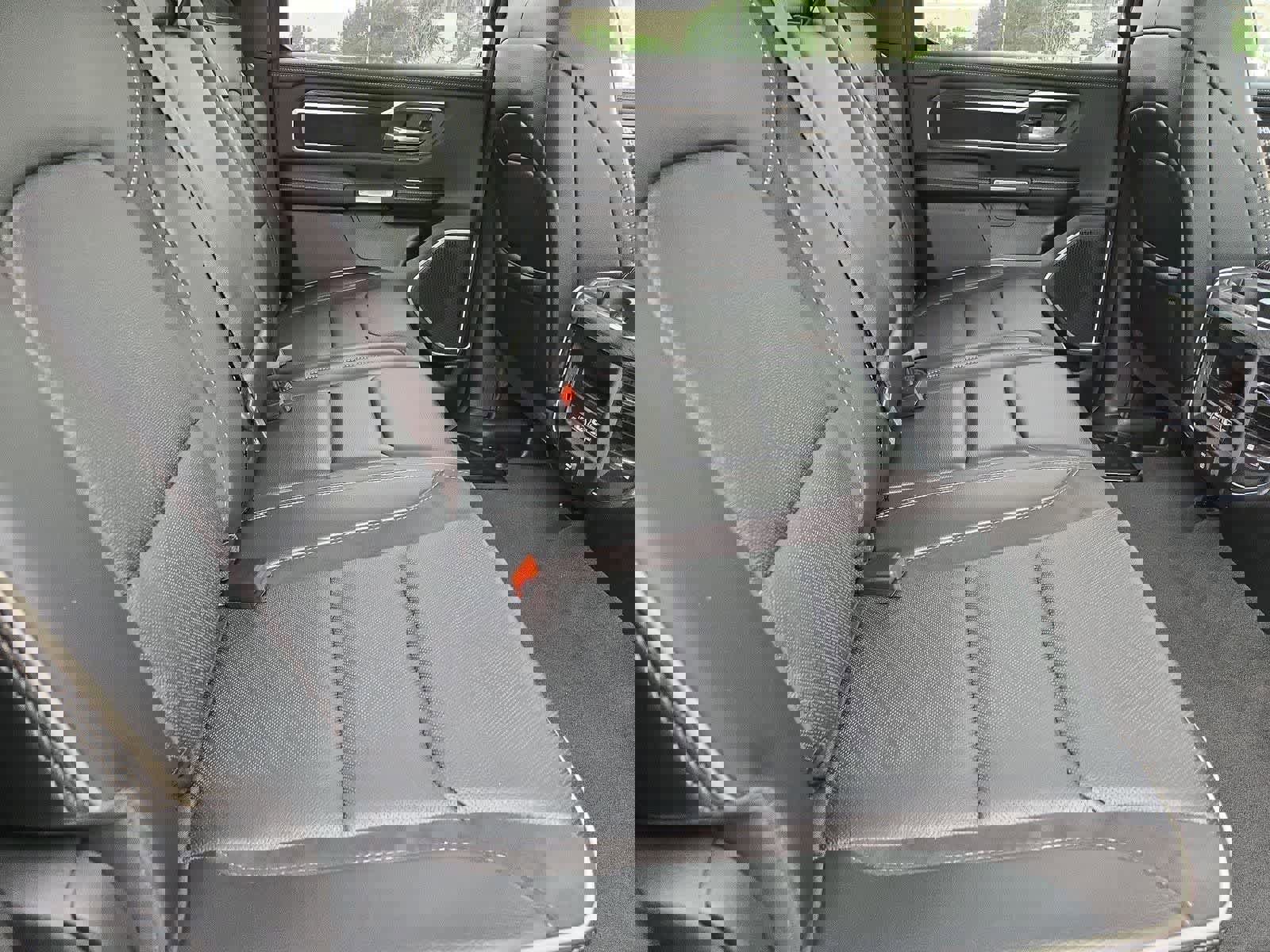 Used 2023 RAM 1500 Laramie AWD/4WD image 19