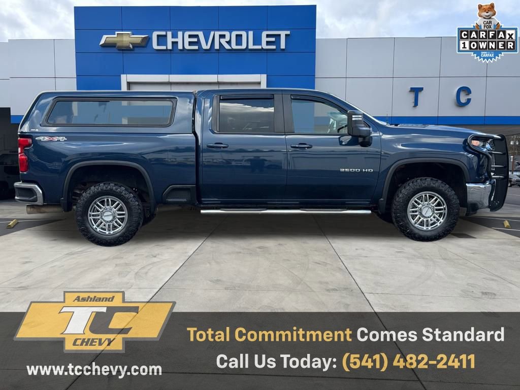 Certified 2022 Chevrolet Silverado 2500 LT w/ Convenience Package image 5