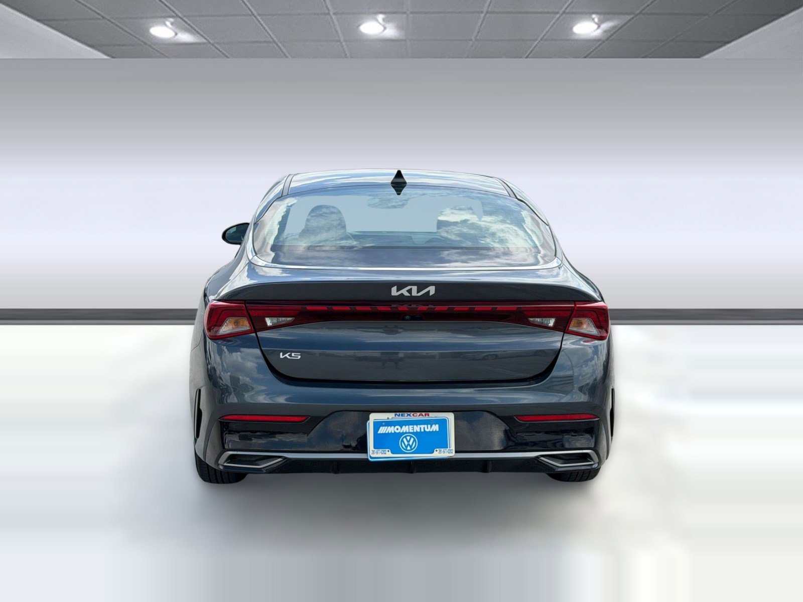 Used 2023 Kia K5 LXS image 9