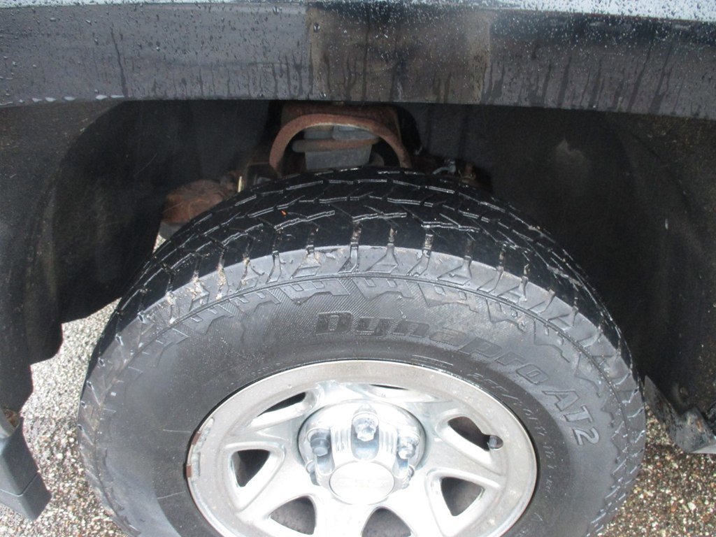 Used 2017 Chevrolet Silverado 1500 LS w/ Trailering Package AWD/4WD image 12