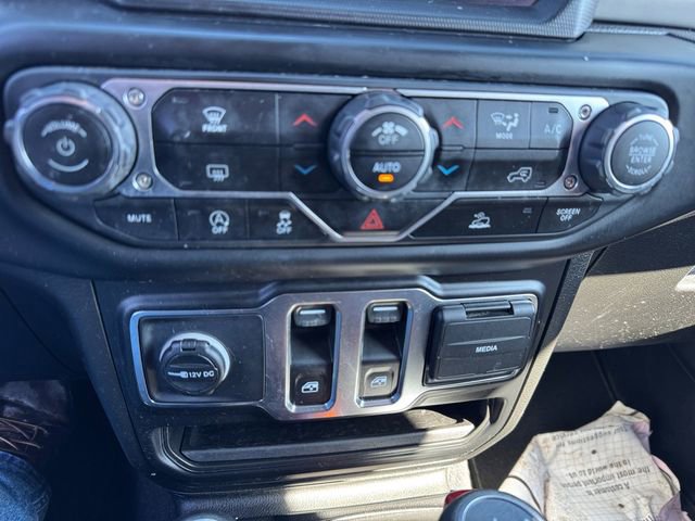 Used 2021 Jeep Wrangler Sport S image 27