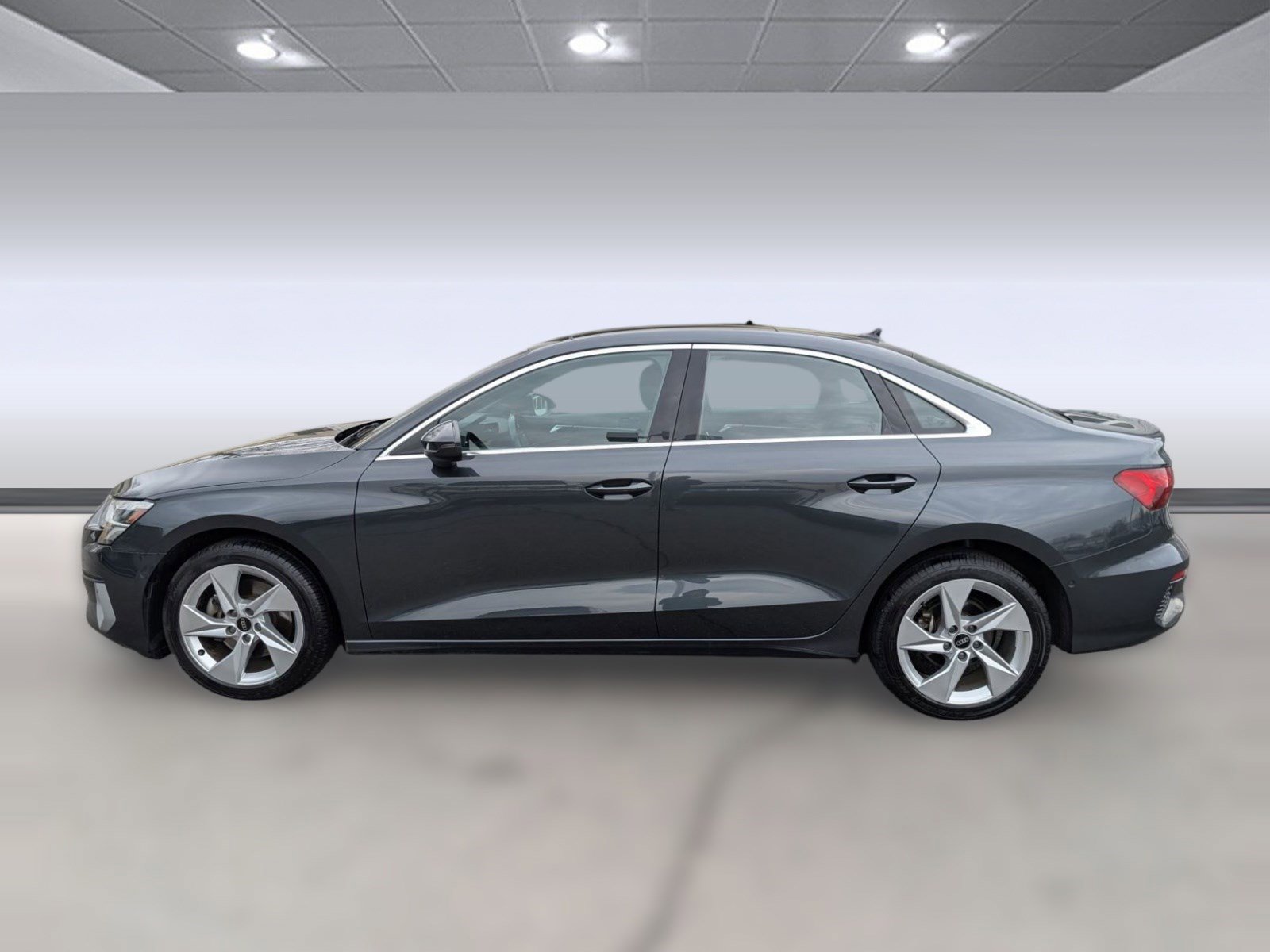 Used 2024 Audi A3 2.0T Premium image 2