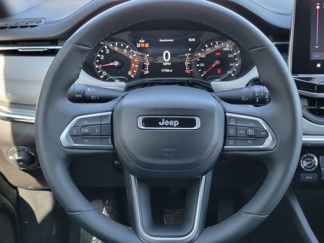 Certified 2023 Jeep Compass Limited AWD/4WD image 32