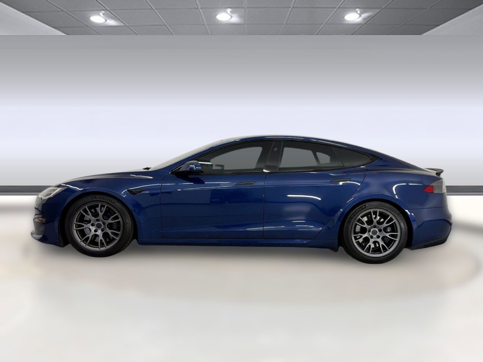 Used 2021 Tesla Model S Plaid AWD/4WD image 2