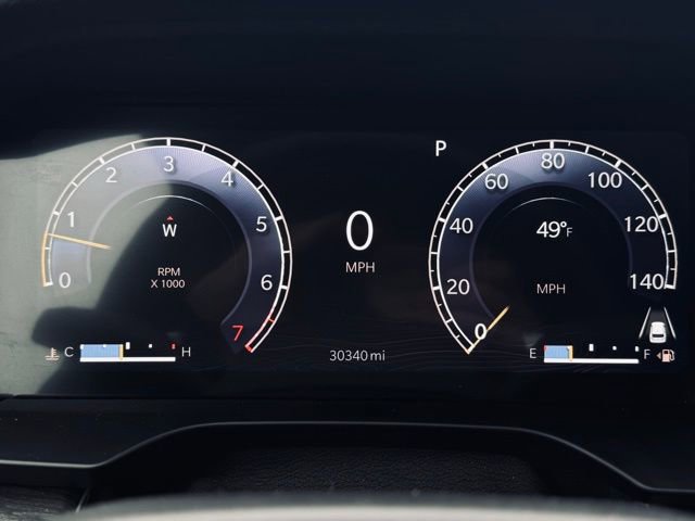 Certified 2024 Jeep Grand Cherokee Limited w/ Black Appearance Package AWD/4WD image 26