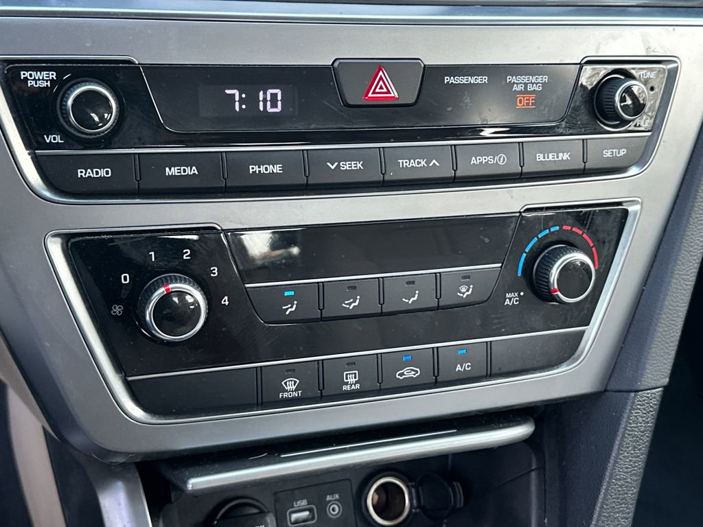 Used 2017 Hyundai Sonata SE FWD image 27