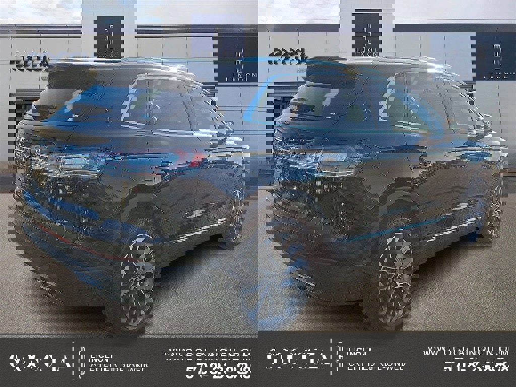 Certified 2023 Lincoln Nautilus Reserve image 4