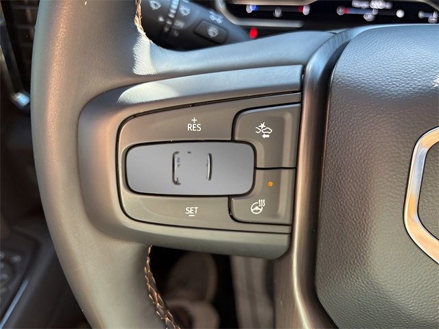 Used 2024 GMC Sierra 2500 AT4 w/ Technology Package image 10