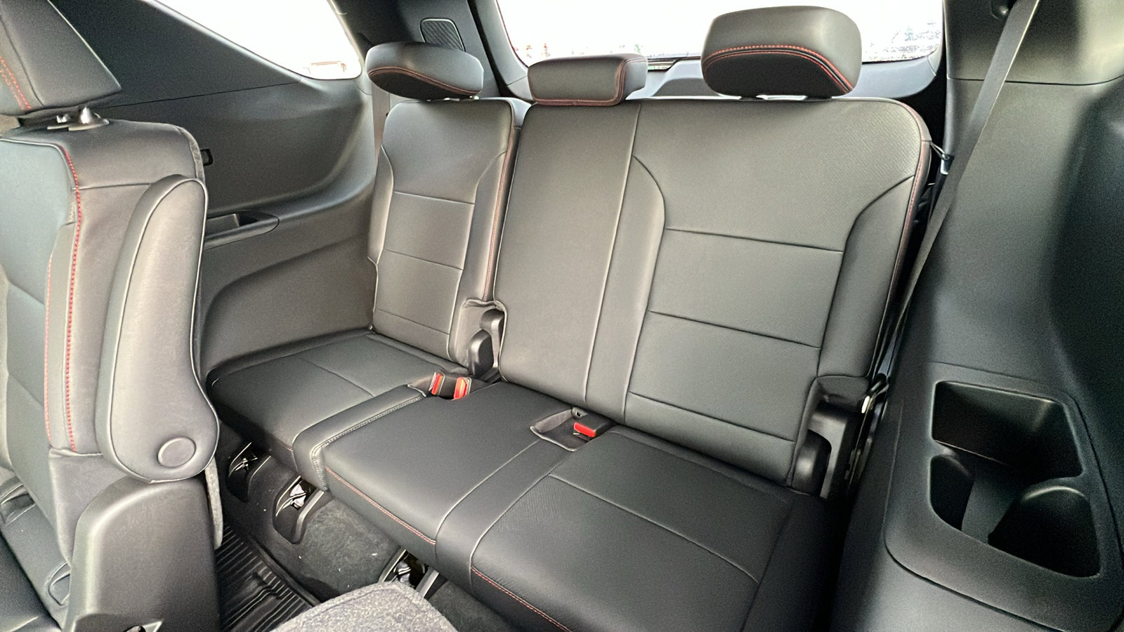 New 2026 Chevrolet Traverse Z71 image 15