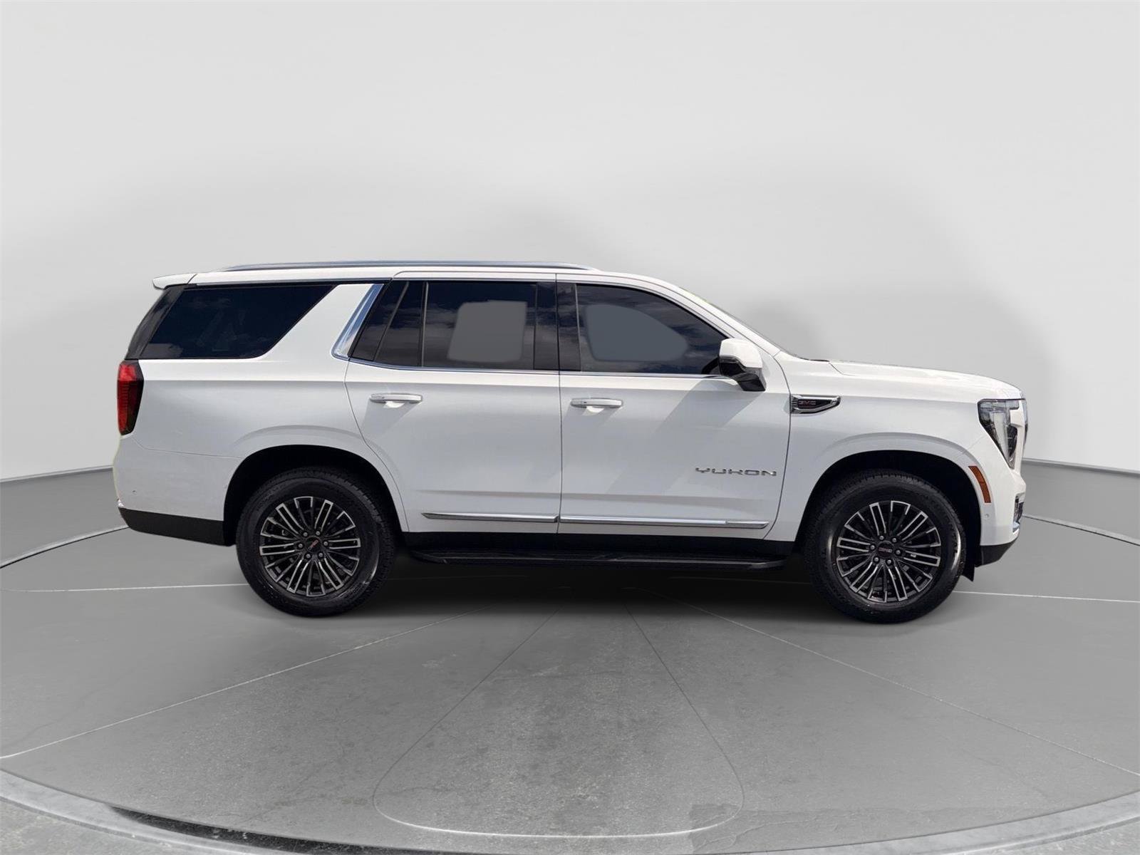 Used 2026 GMC Yukon Elevation w/ Elevation Premium Package AWD/4WD image 6