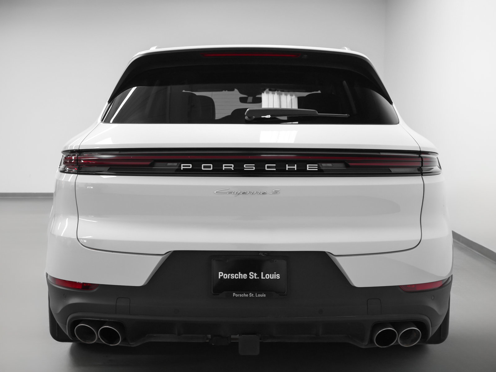 Certified 2025 Porsche Cayenne S AWD/4WD image 11