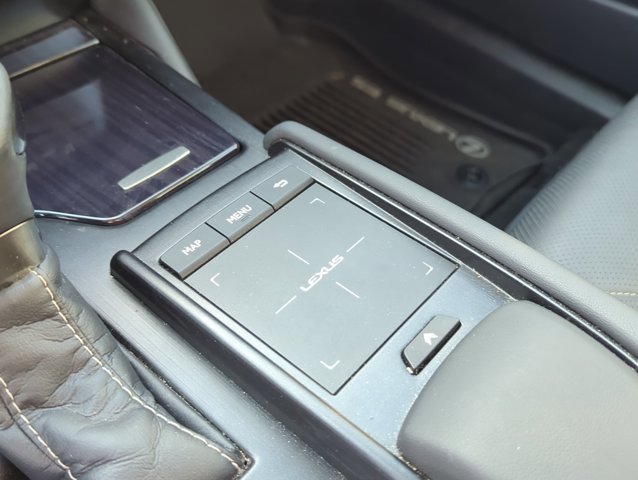 Used 2019 Lexus ES 350 w/ Luxury Package image 23