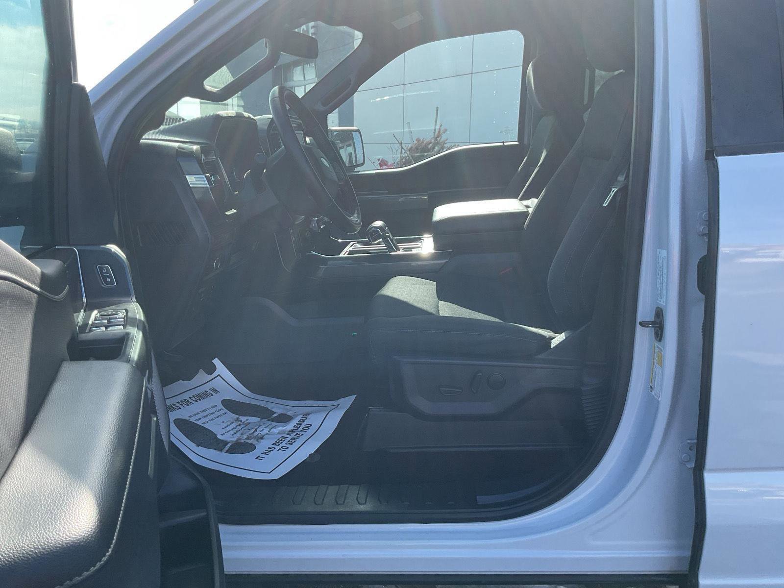 Used 2022 Ford F150 XLT w/ Equipment Group 302A High image 11