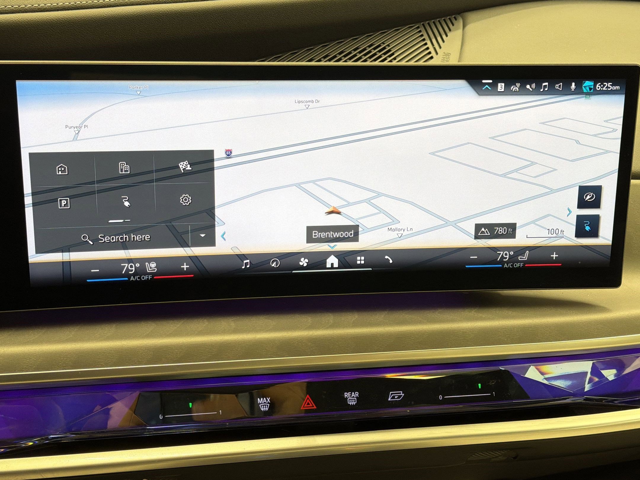 Certified 2023 BMW i7 xDrive60 AWD/4WD image 22