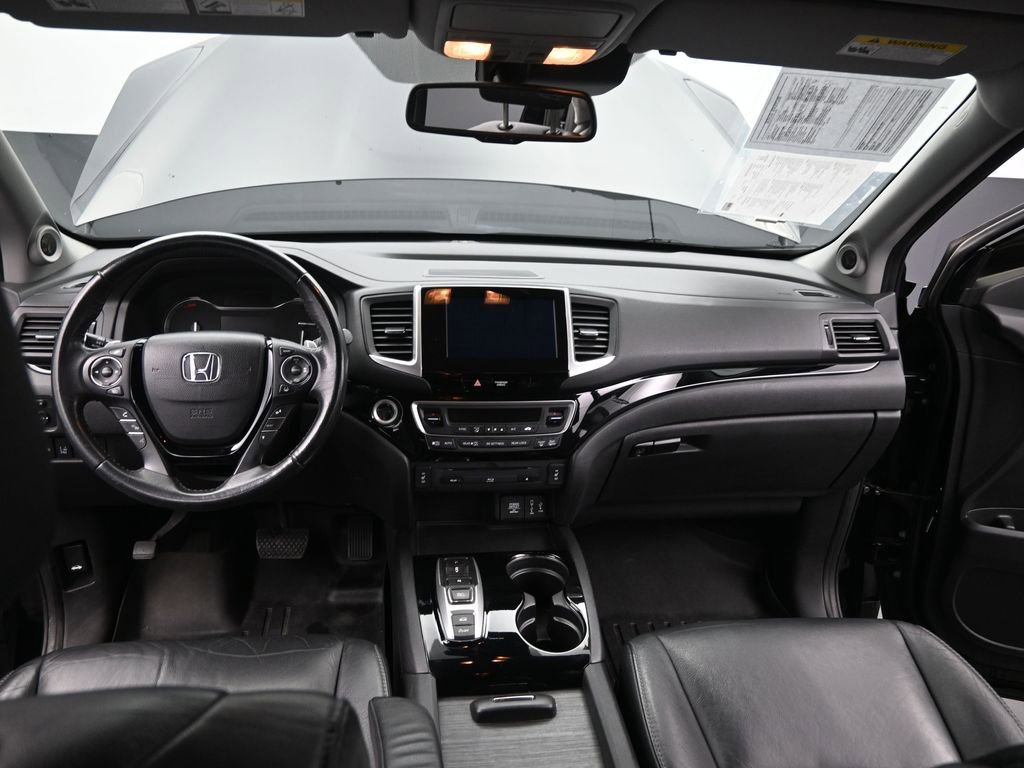Used 2017 Honda Pilot Touring image 25