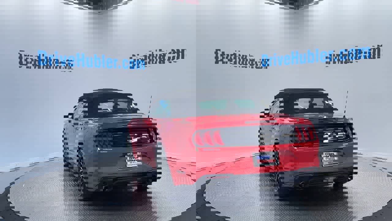 Used 2023 Ford Mustang Premium image 2