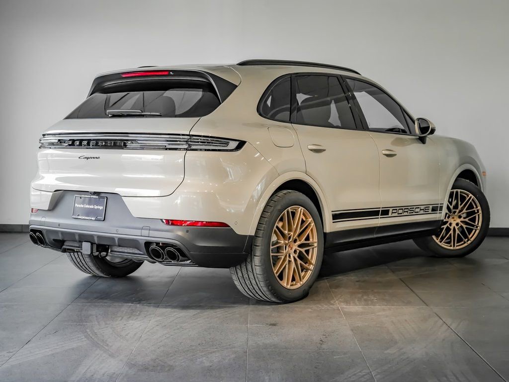 New 2026 Porsche Cayenne AWD/4WD image 7