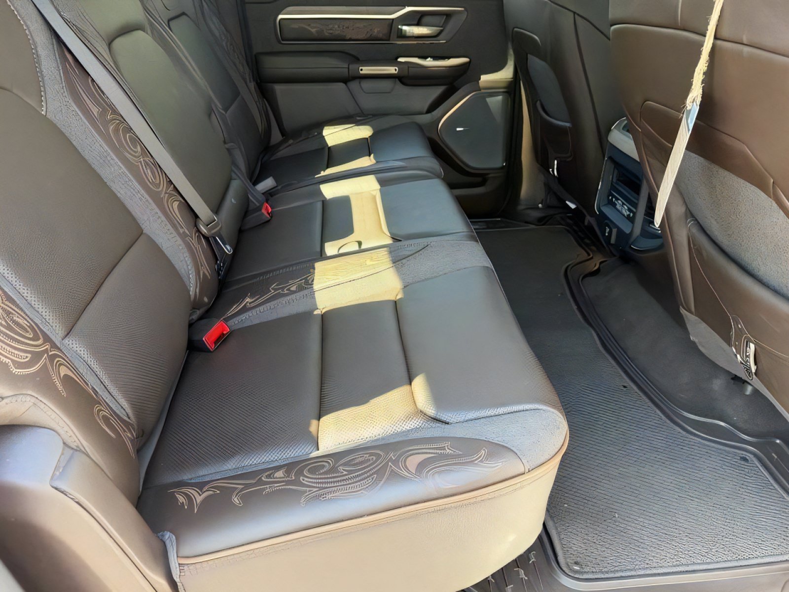 Certified 2025 RAM 1500 Limited AWD/4WD image 15