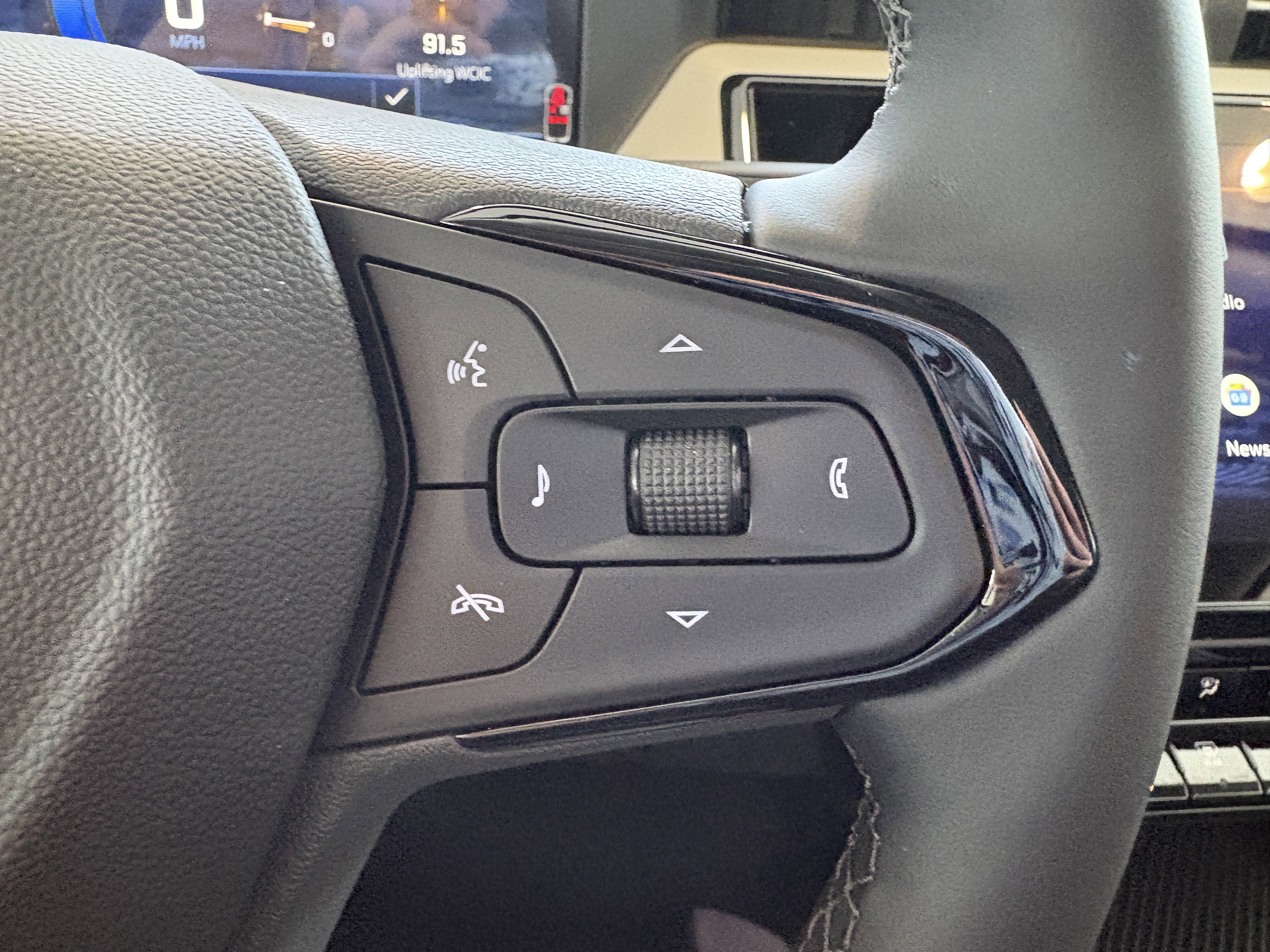 New 2027 Chevrolet Bolt RS image 13