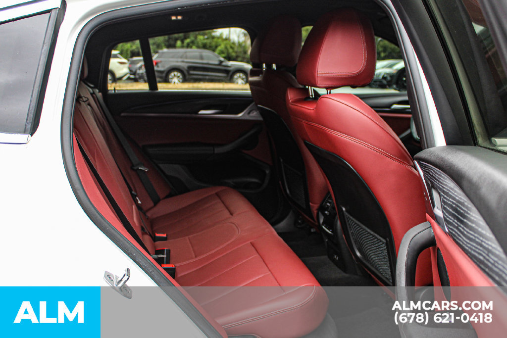 Used 2024 BMW X4 xDrive30i w/ Premium Package AWD/4WD image 17