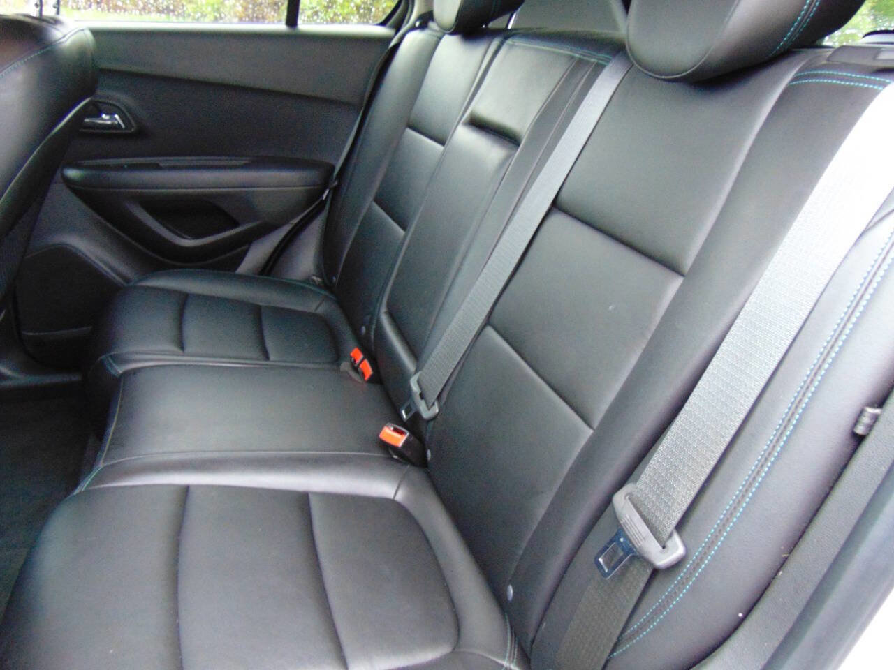 Used 2016 Chevrolet Trax LTZ FWD image 9