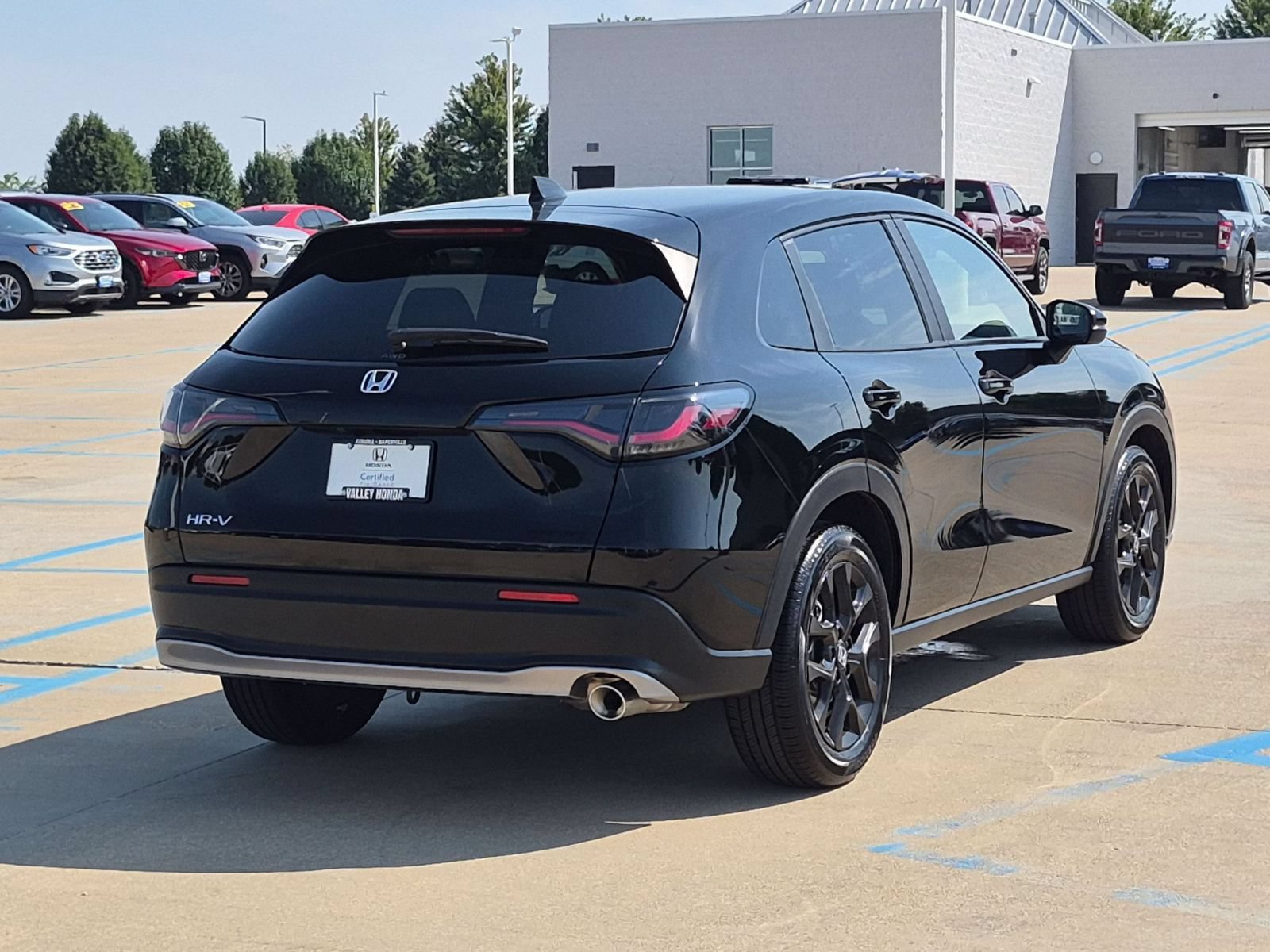 Certified 2025 Honda HR-V Sport image 7