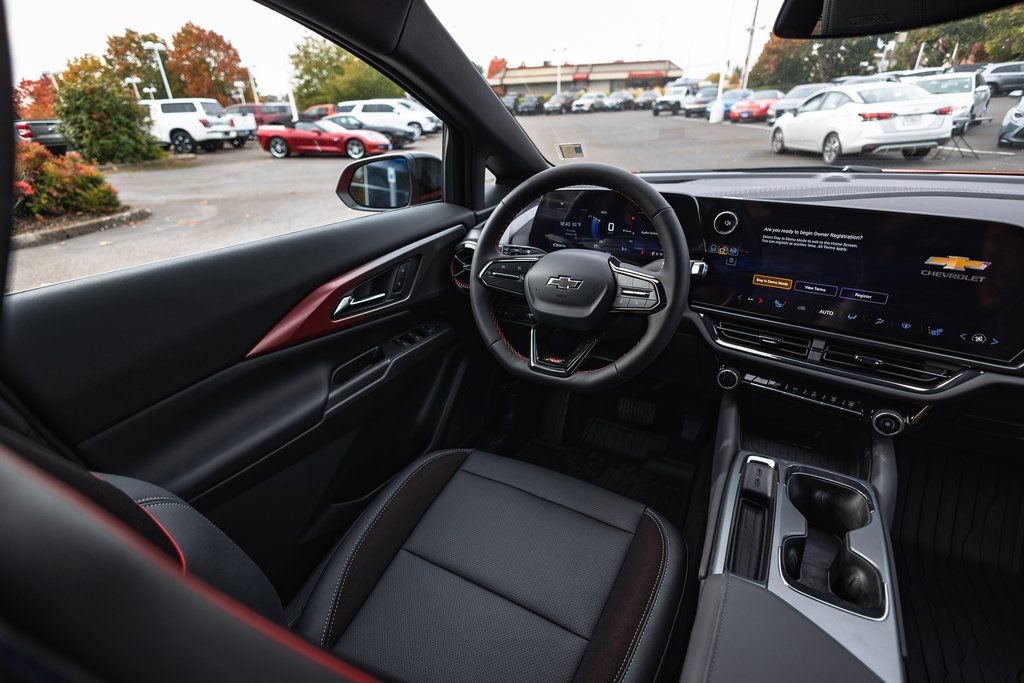 New 2026 Chevrolet Equinox EV RS image 12
